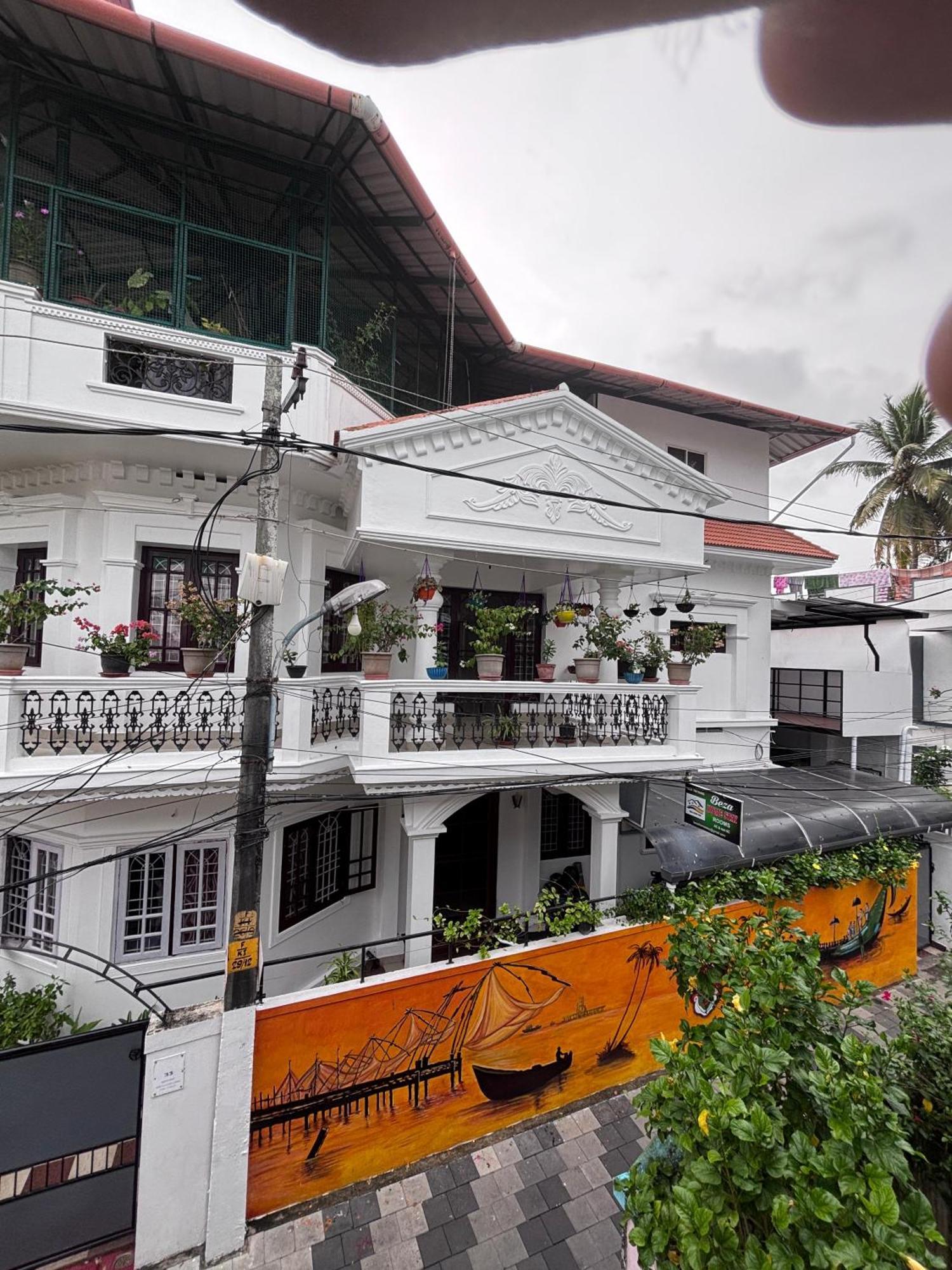 Beza Homestay Kochi Esterno foto